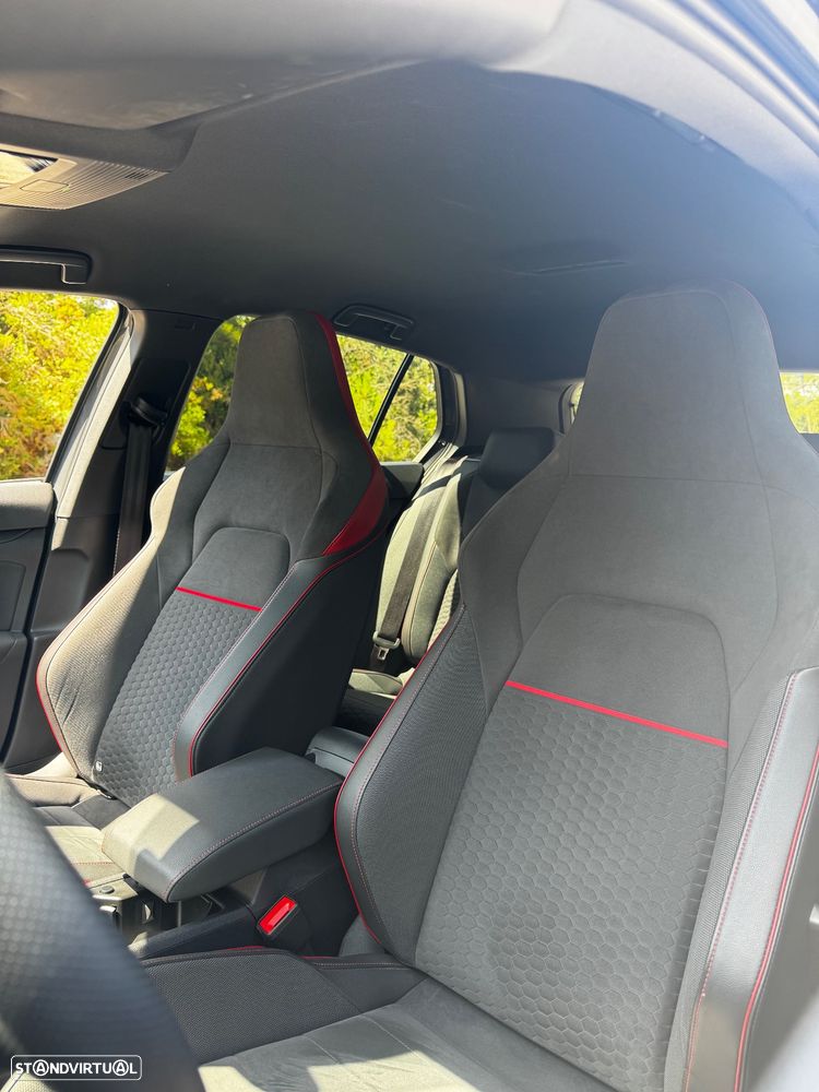 VW Golf 2.0 TSI GTI Clubsport DSG - 9
