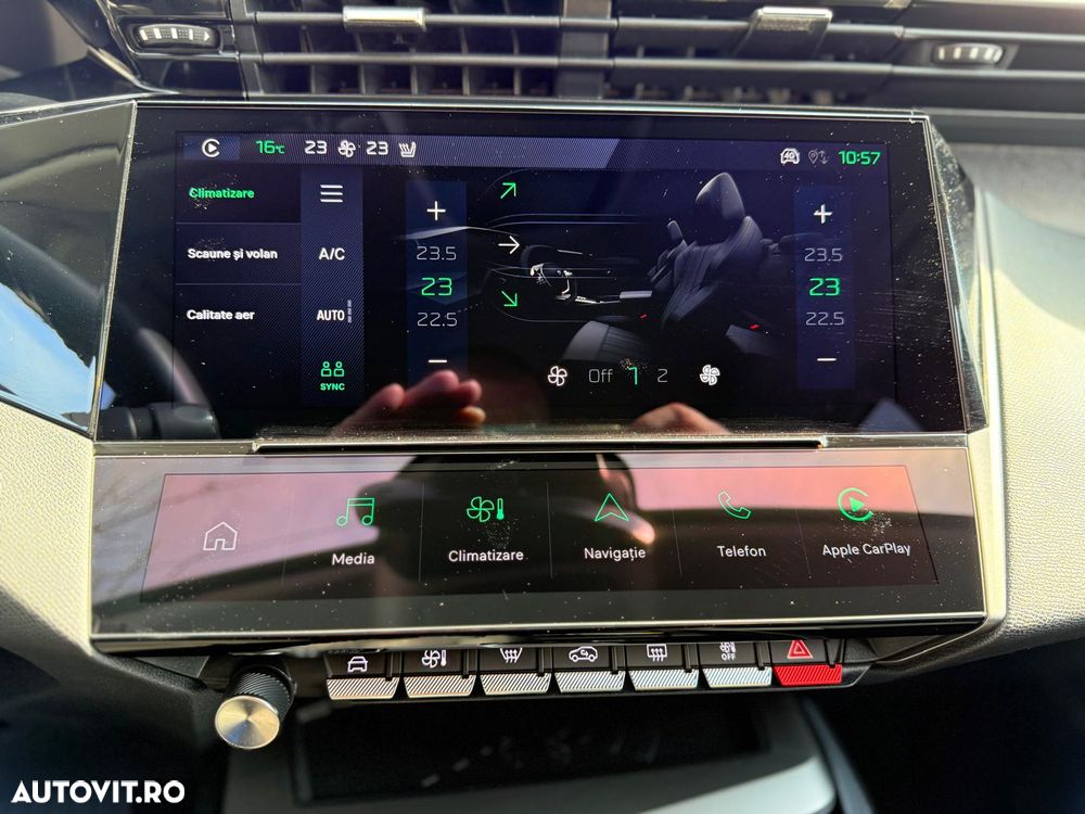 Peugeot 308 1.5L BlueHDI 130 S&S EAT8 Style - 32