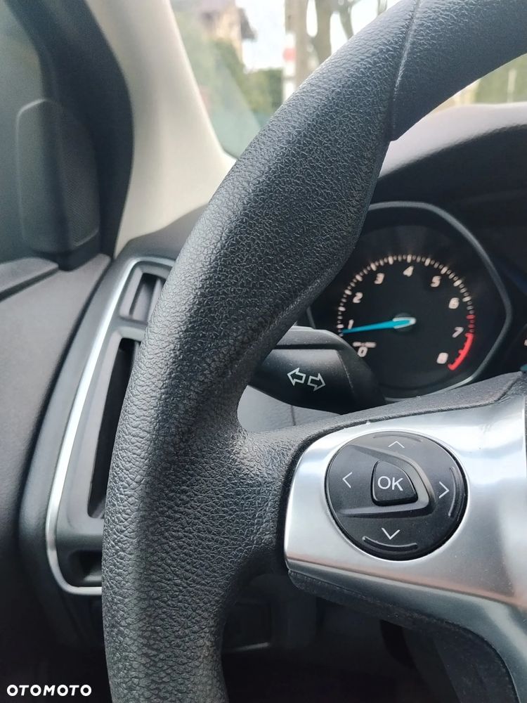 Ford Focus - 31