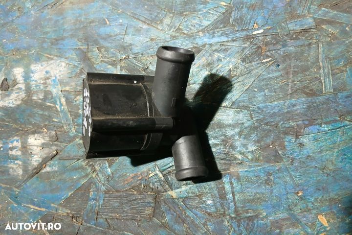 Pompa recirculare apa 03L965561 03L965561 Audi A4 B8/8K [2007 - 2011] - 1