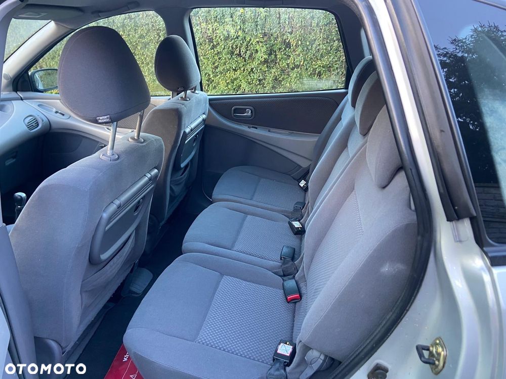 Nissan Almera Tino 1.8 Acenta - 12