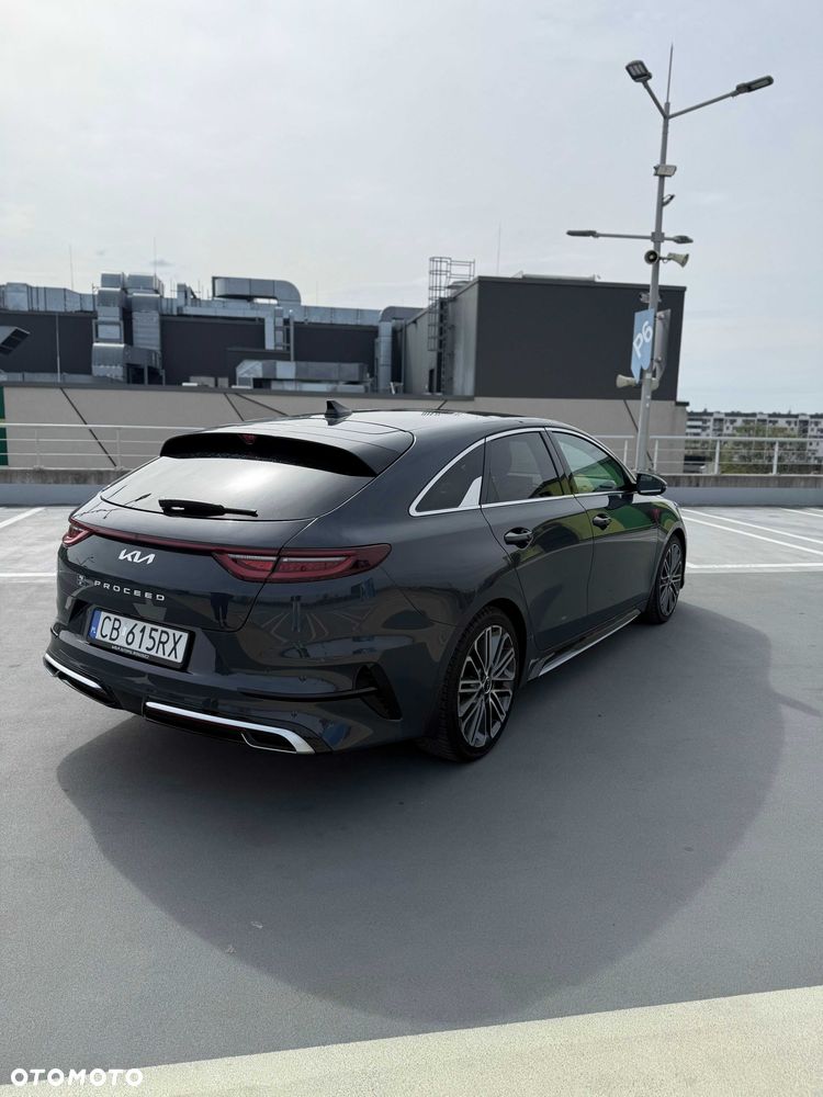 Kia ProCeed - 4