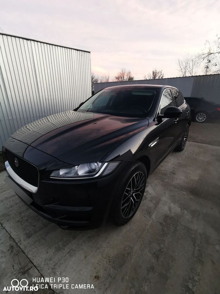 Jaguar F-Pace 20d RWD Pure - 18