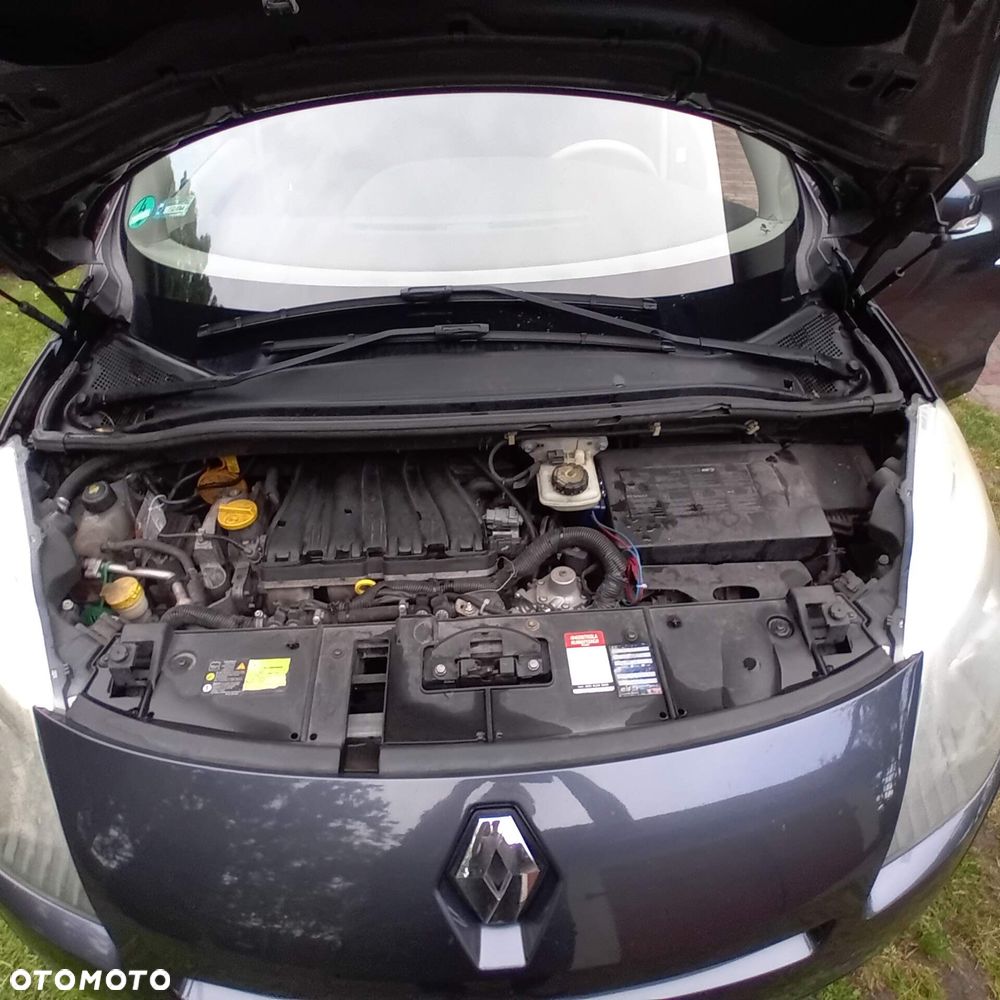 Renault Scenic 2.0 16V 140 CVT Dynamique - 3