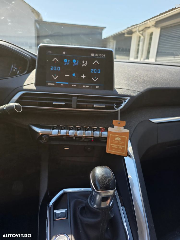 Peugeot 3008 PureTech 130 Stop & Start Allure - 34