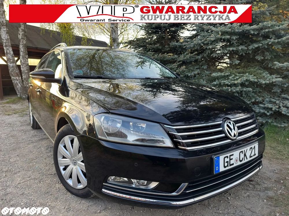 Volkswagen Passat - 1