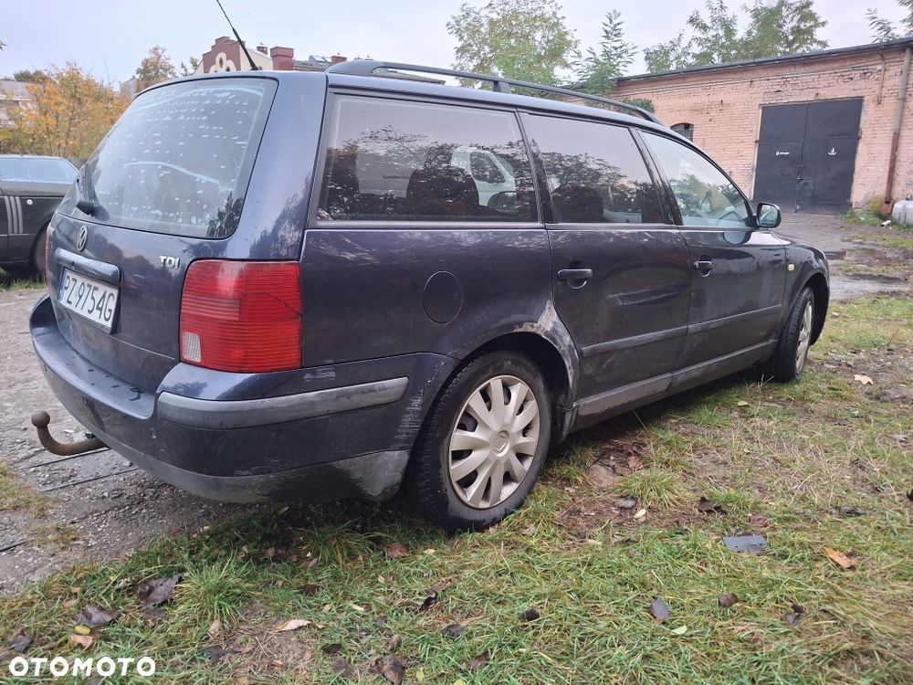 Volkswagen Passat - 3