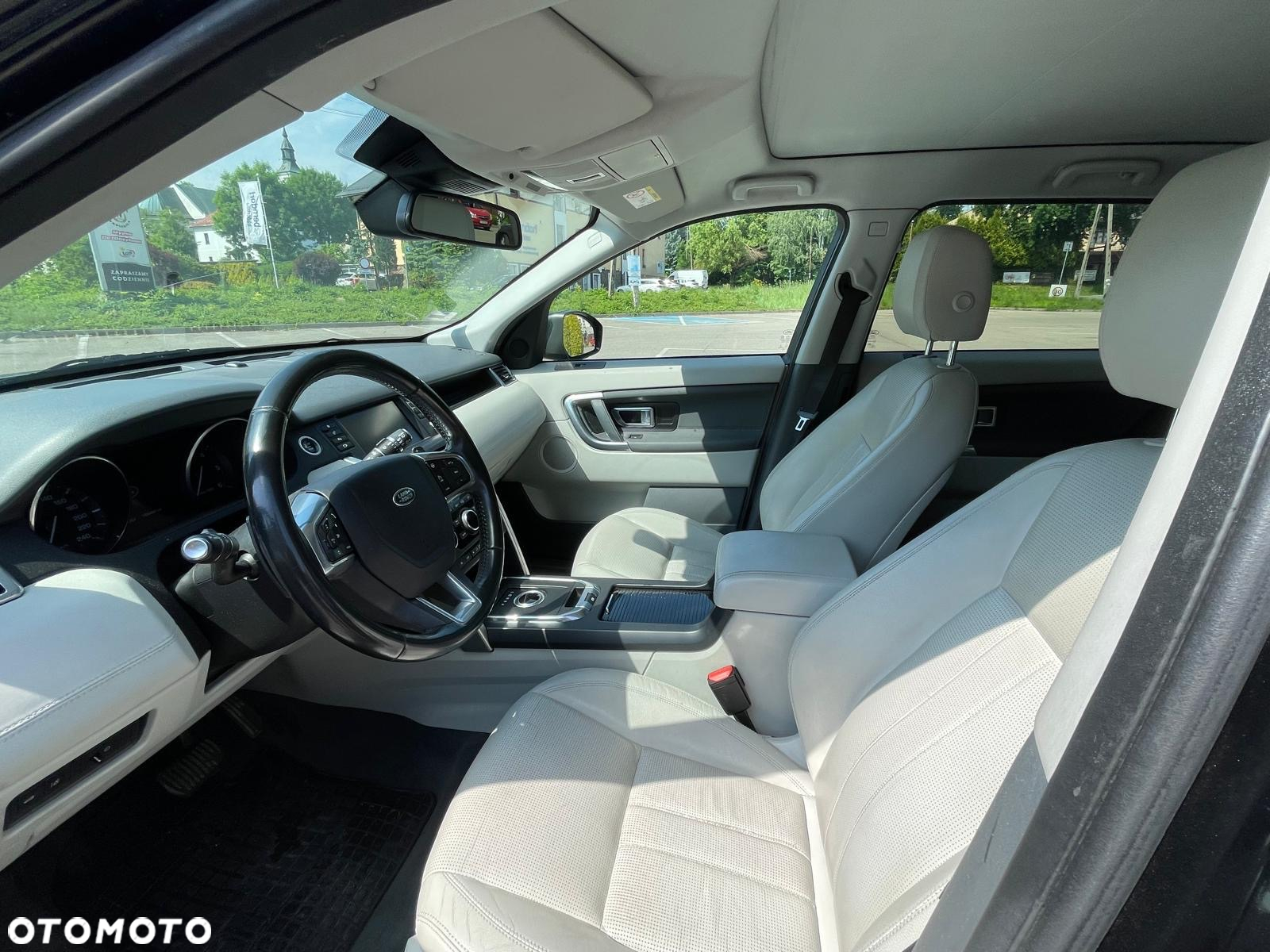 Land Rover Discovery Sport 2.0 TD4 HSE - 23