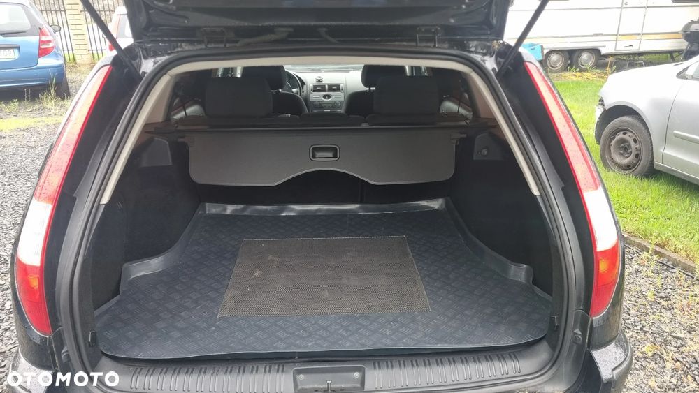 Ford Mondeo 1.8 Ambiente X - 7