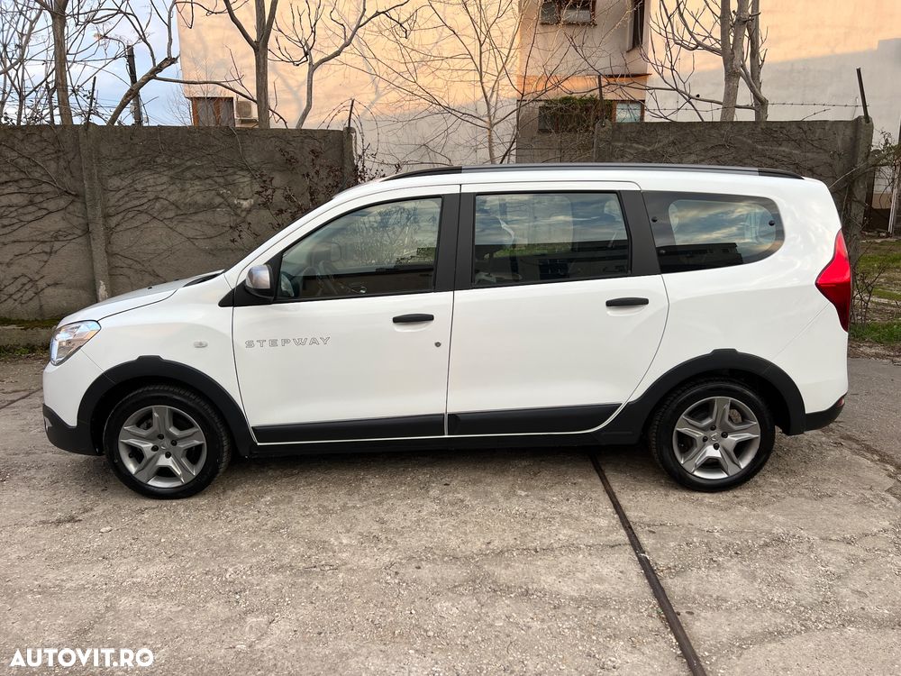 Dacia Lodgy 1.5 Blue dCi Stepway - 17