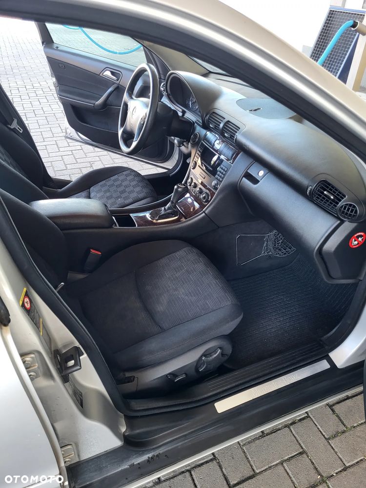 Mercedes-Benz Klasa C 200 Kompressor Automatik Classic - 5