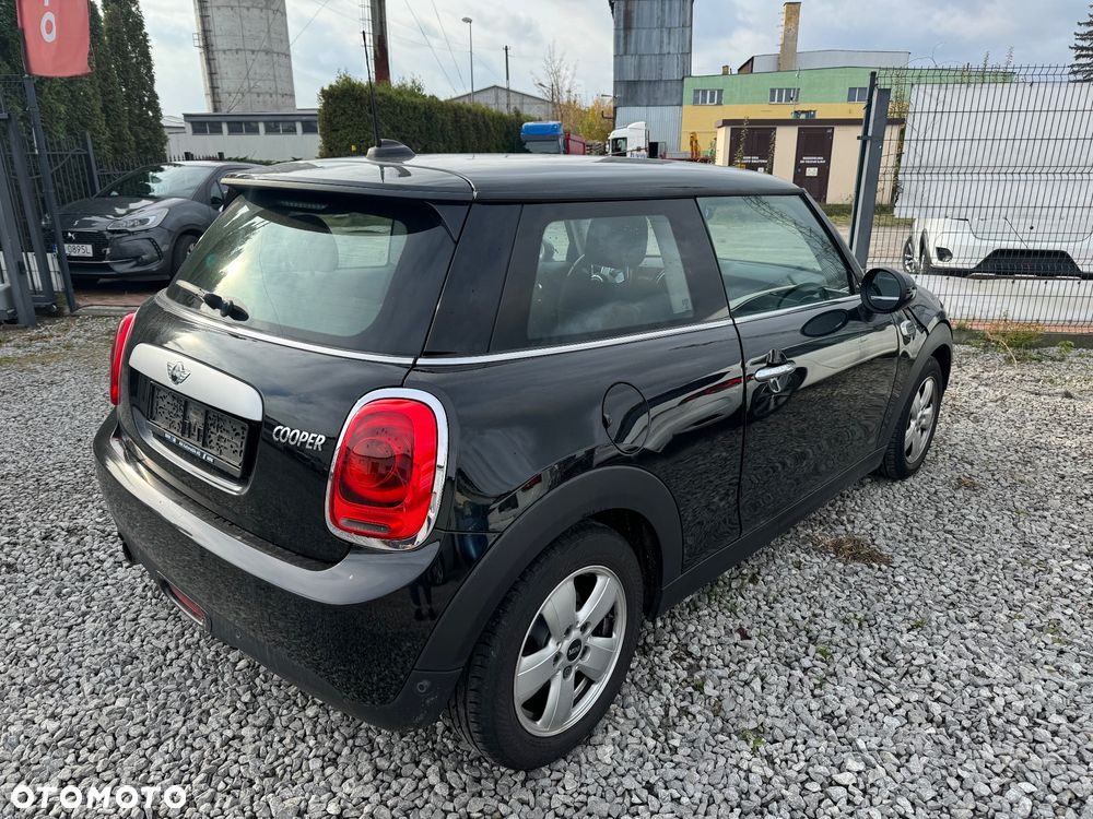 MINI Cooper - 4