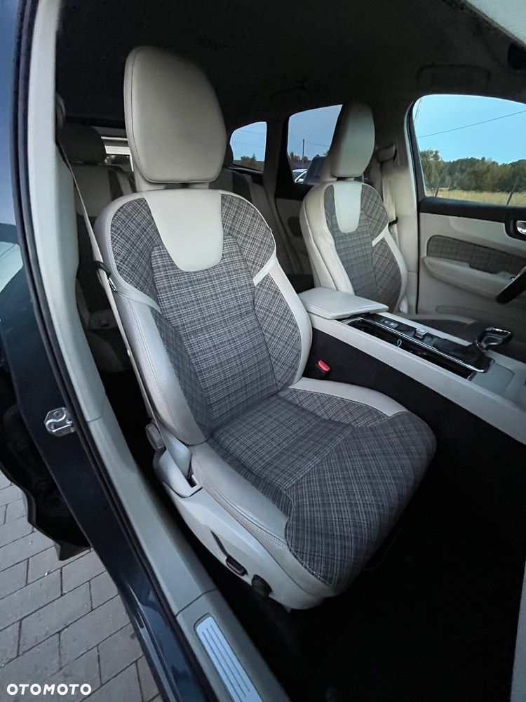 Volvo XC 60 D4 Geartronic Momentum Pro - 17