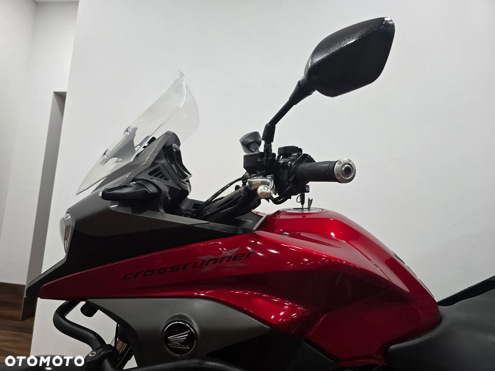 Honda VFR - 15
