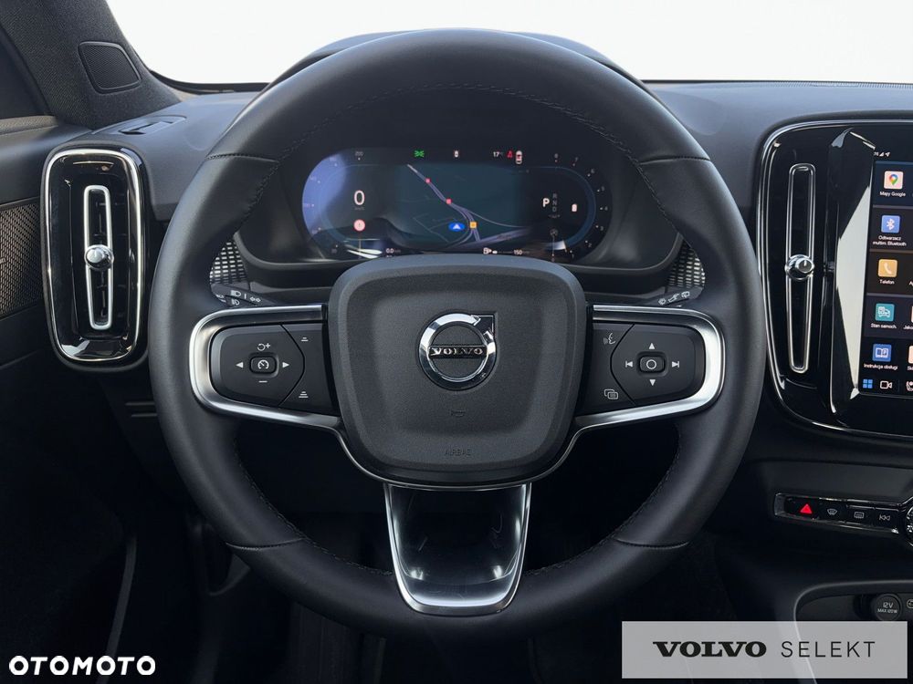 Volvo XC 40 - 29