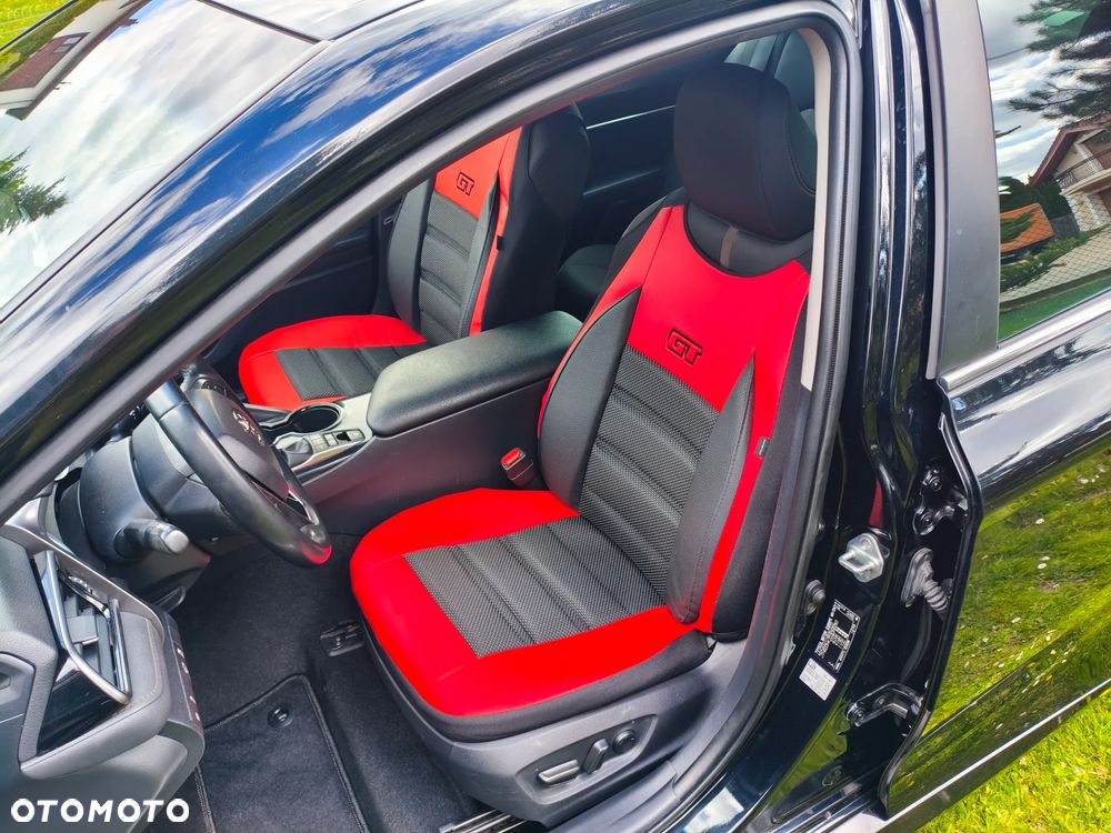 Toyota Camry 2.5 Hybrid Comfort CVT - 8
