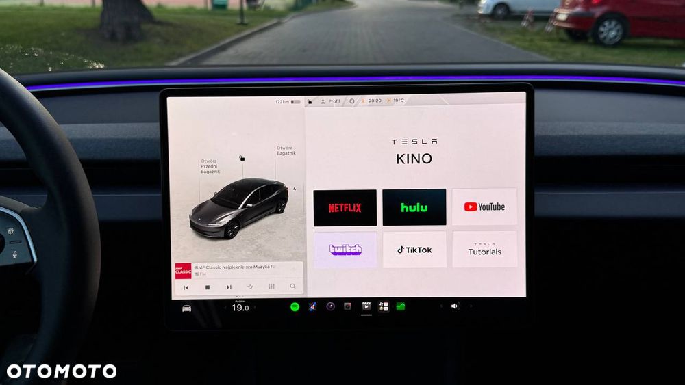 Tesla Model 3 Langstreckenbatterie Allradantrieb Dual Motor - 18