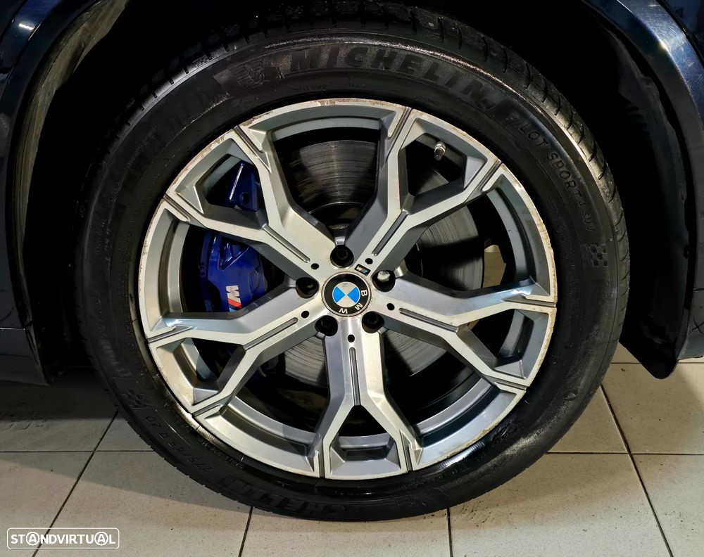 BMW X5 30 d xDrive Pack M - 4