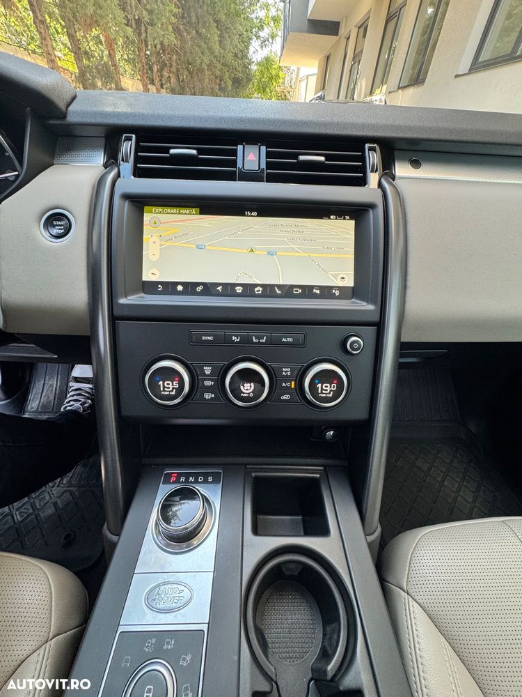 Land Rover Discovery 3.0 L SD6 Landmark Edition - 19