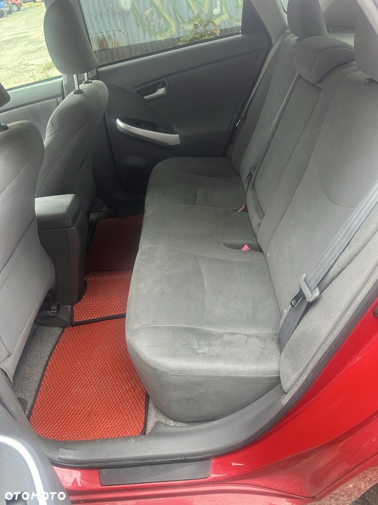 Toyota Prius - 7