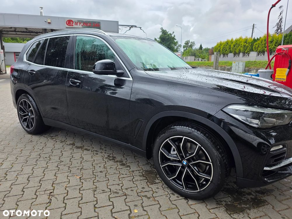BMW X5 xDrive40i - 1