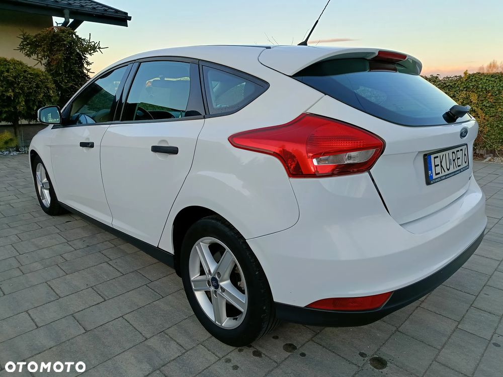 Ford Focus 1.0 EcoBoost Trend ASS - 9