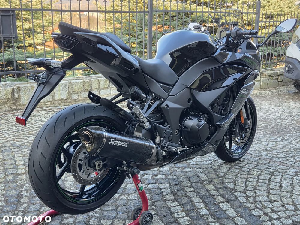 Kawasaki Ninja - 4