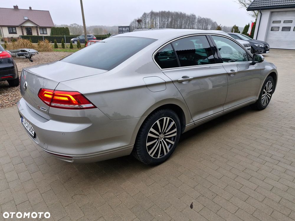 Volkswagen Passat 1.4 TSI ACT (BlueMotion Technology) DSG Highline - 4