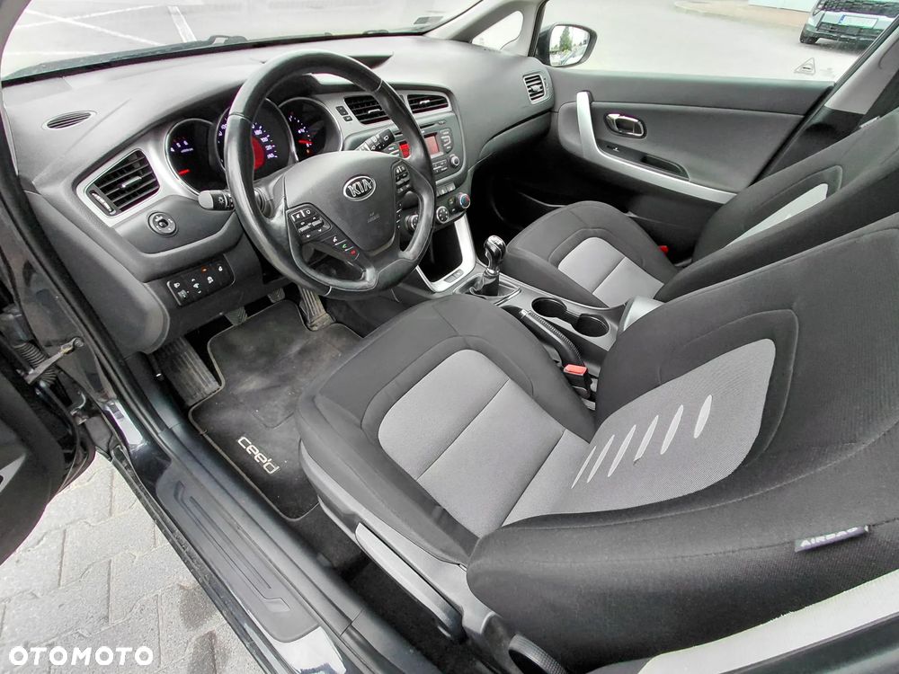 Kia Ceed 1.6 CRDi L - 9