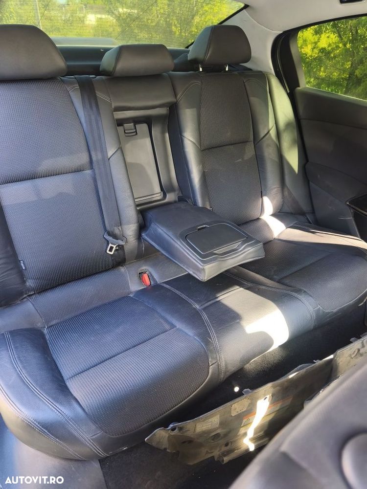 Bară față  Peugeot 508 hybrid 2012 albastru KGN - 12