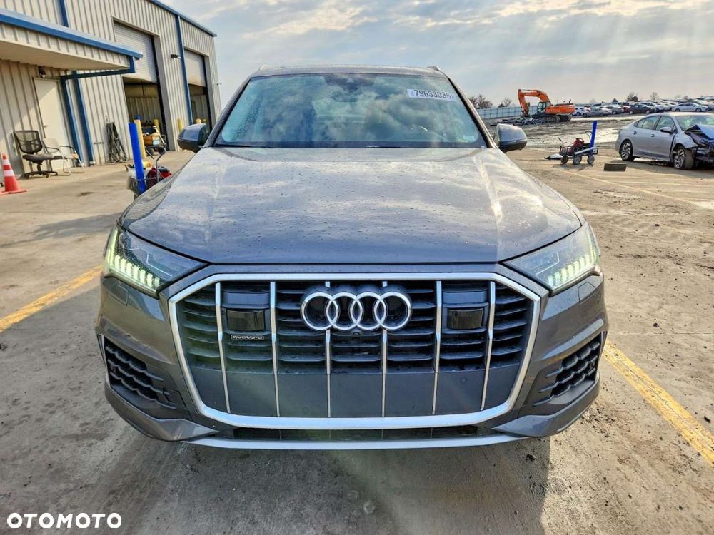 Audi Q7 - 7