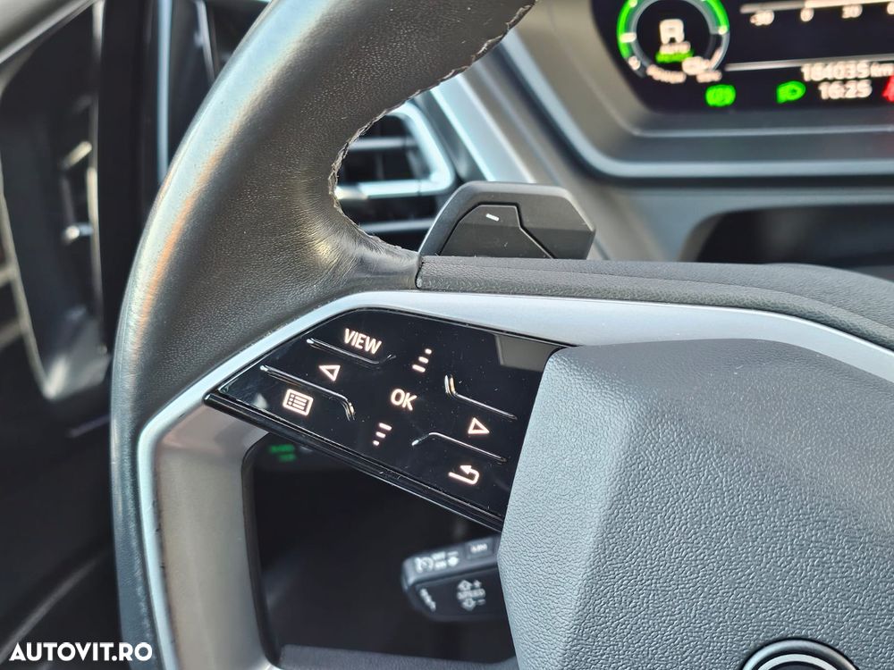 Audi Q4 e-tron SUV - 23
