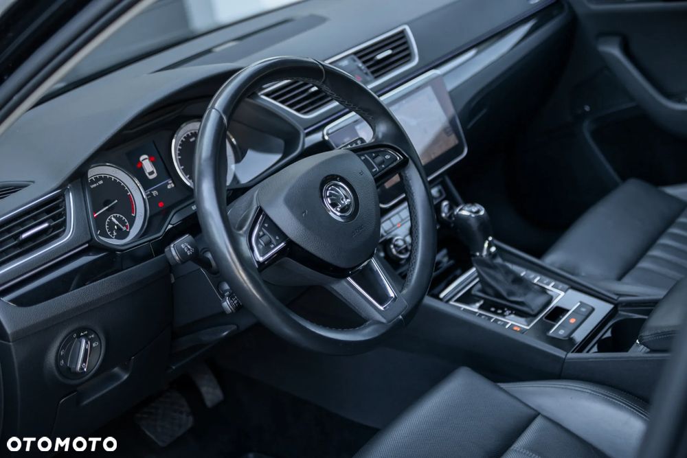 Skoda Superb 2.0 TDI SCR 4x4 L&K DSG - 6