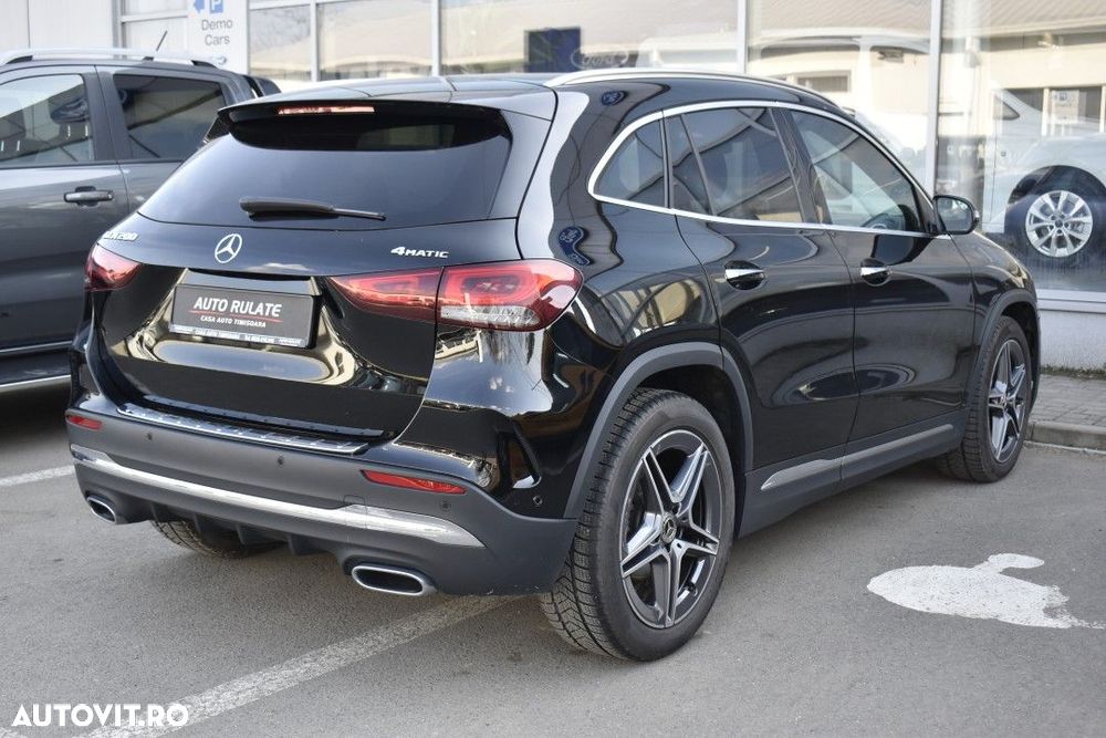 Mercedes-Benz GLA 200 4MATIC Aut. - 9