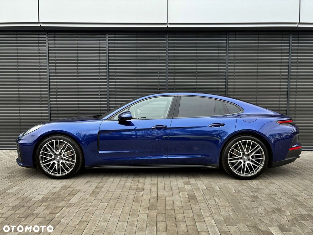 Porsche Panamera - 3