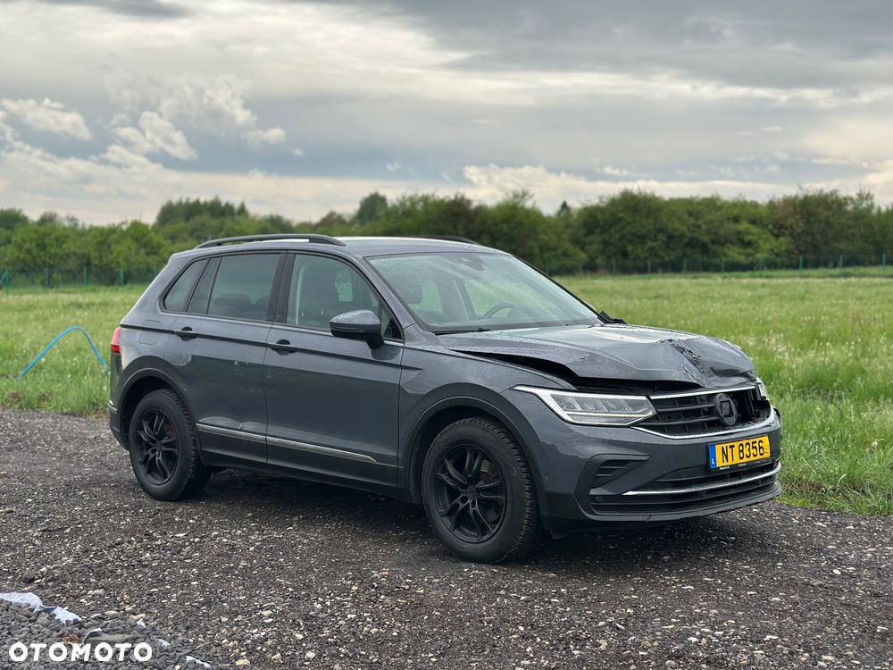 Volkswagen Tiguan - 21