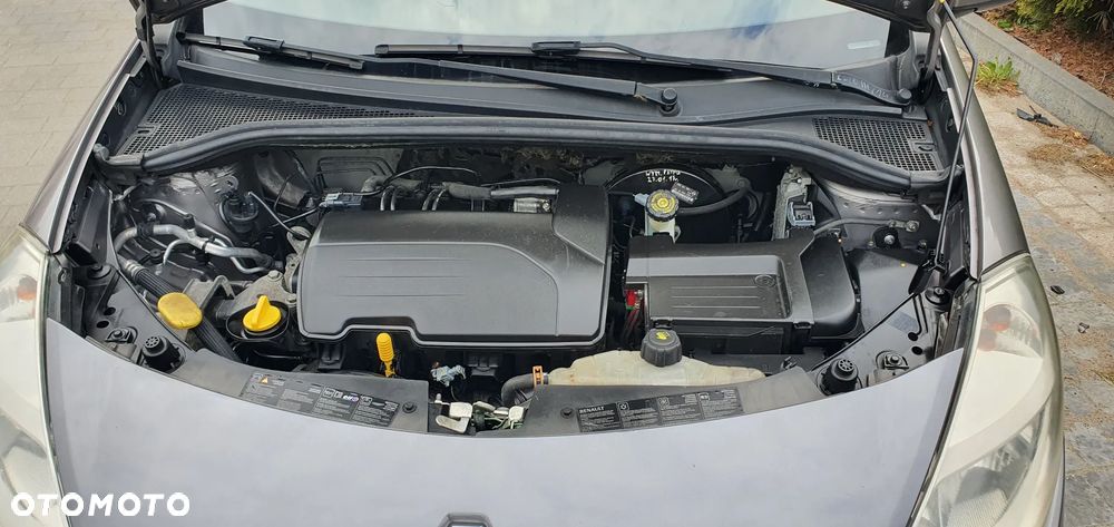 Renault Clio - 6