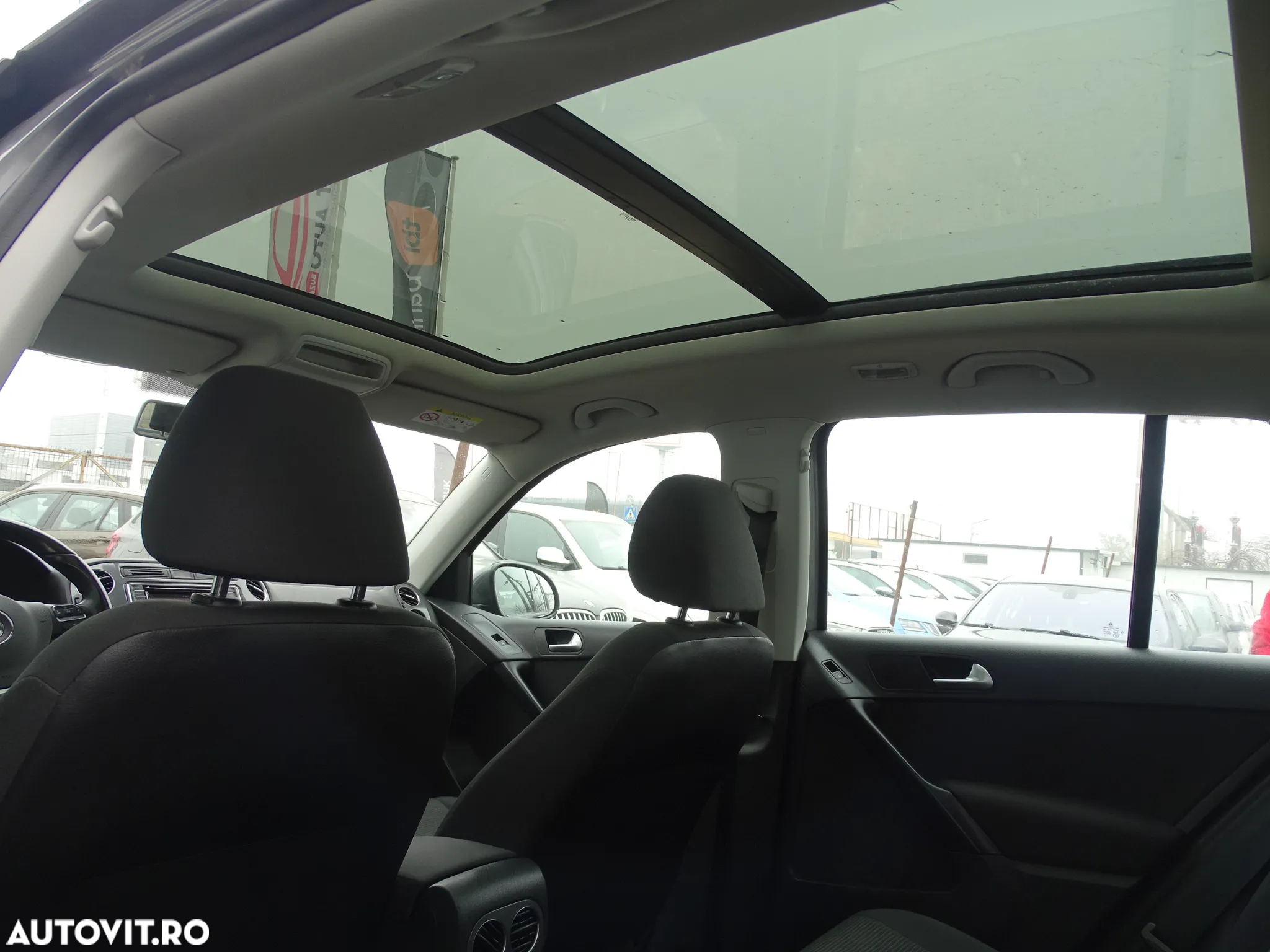 Volkswagen Tiguan 1.4 TSI BlueMotion Technology Trend & Fun - 9