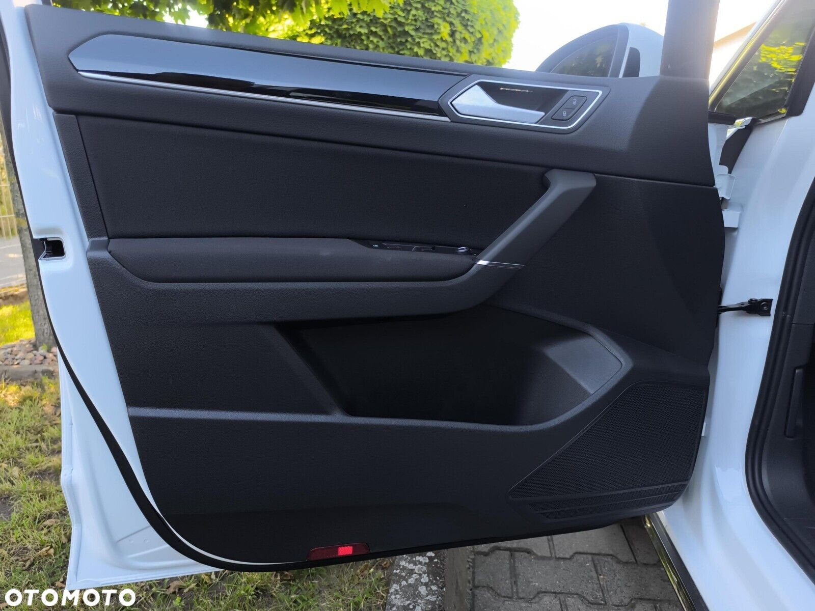 Volkswagen Touran - 10