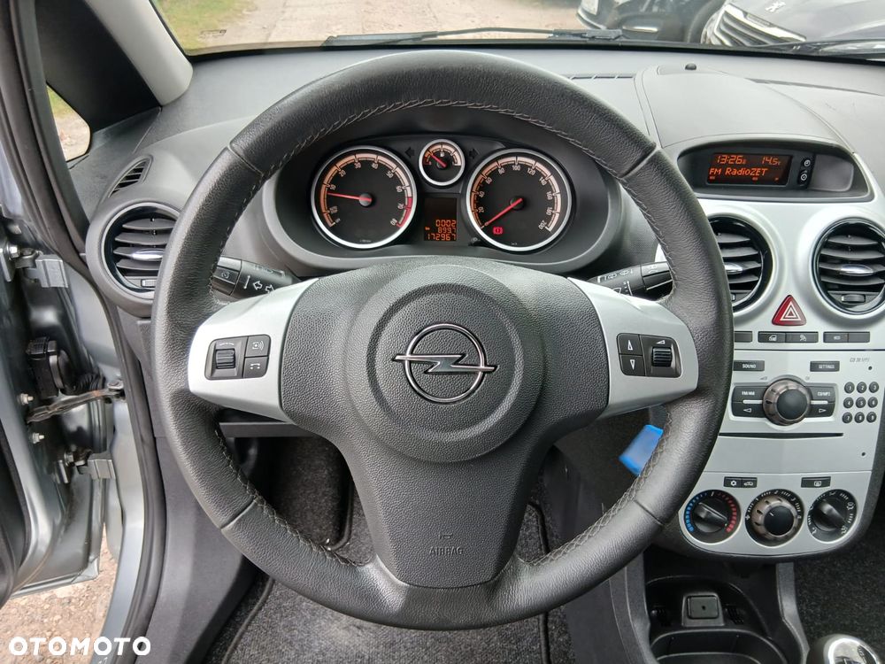 Opel Corsa 1.2 16V Enjoy - 24