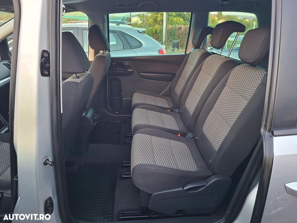 Volkswagen Sharan - 18