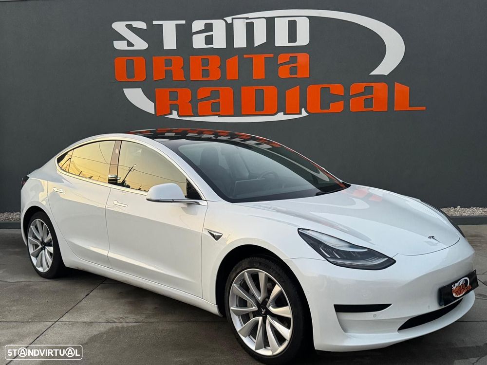 Tesla Model 3 Standard Range Plus RWD - 3
