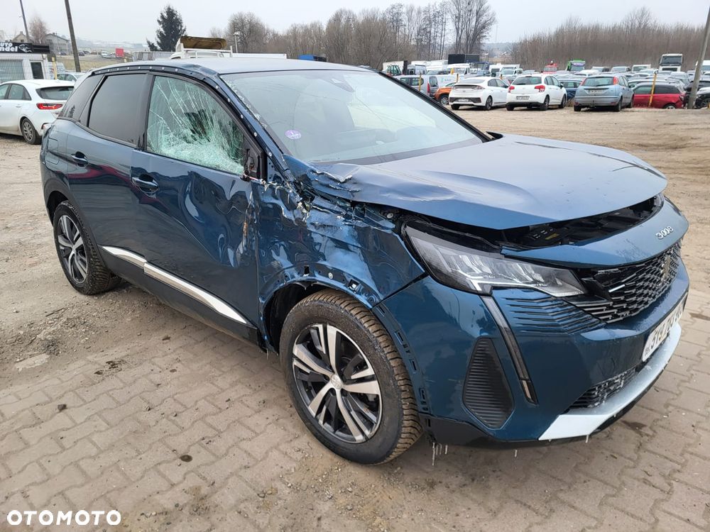Peugeot 3008 1.2 PureTech mHEV Active Pack S&S e-DCS6 - 12