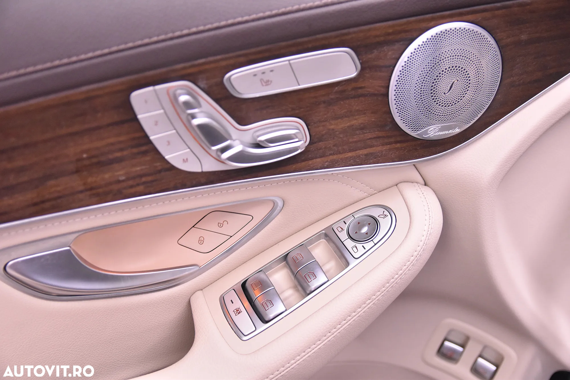 Mercedes-Benz GLC 300 e 4MATIC - 14