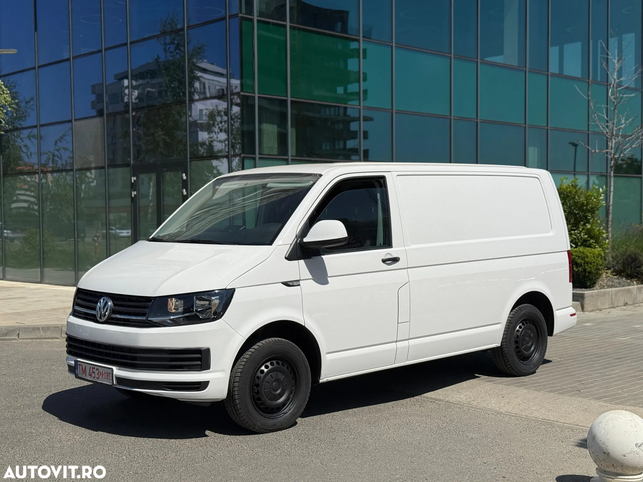 Volkswagen Transporter Sasiu CD T6 2.0 TDI LR - 7