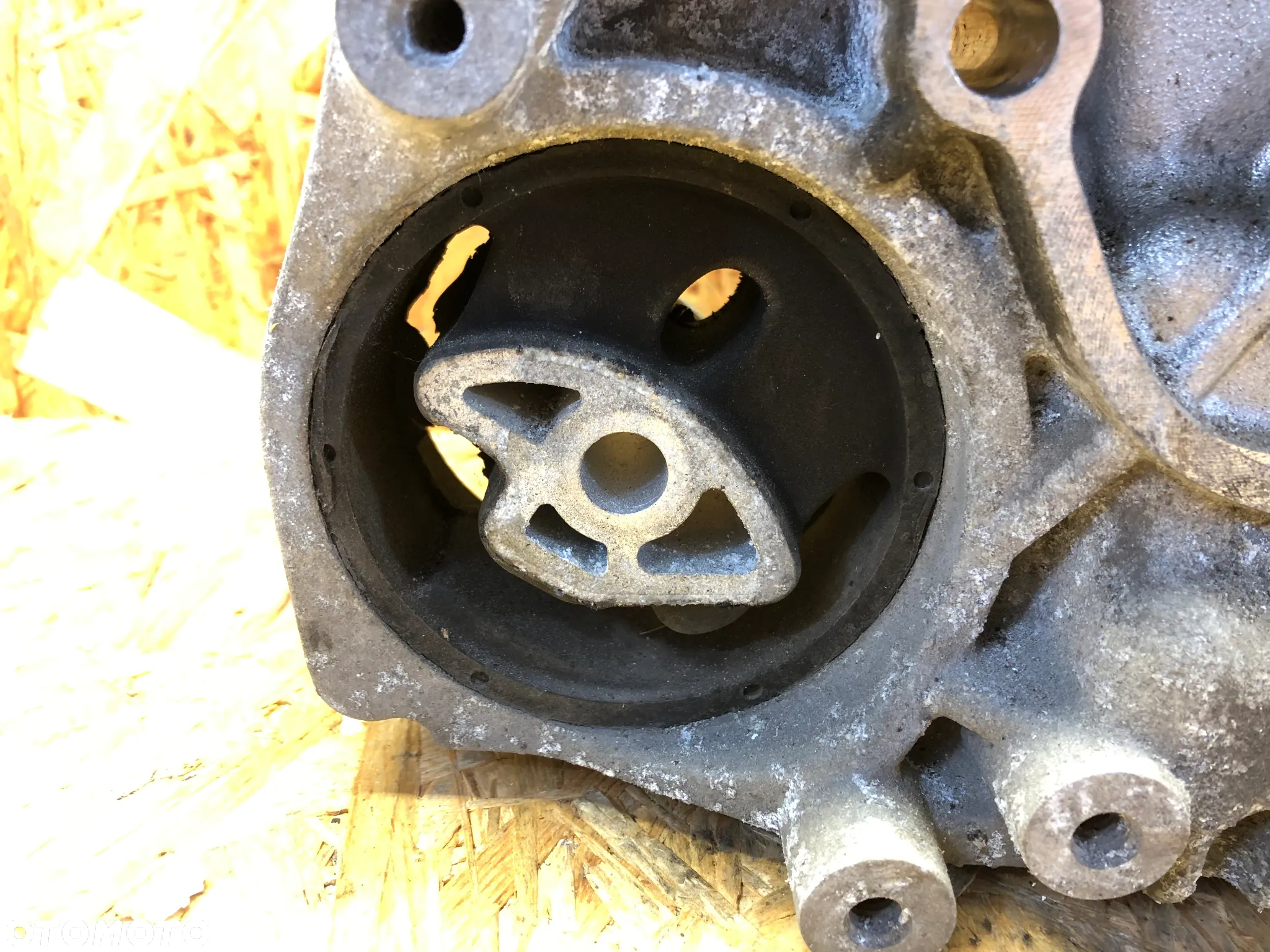 BMW F01 F02 F10 F20 F30 F34 SKRZYNKA ROZDZIELCZA REDUKTOR 7505374 - 2