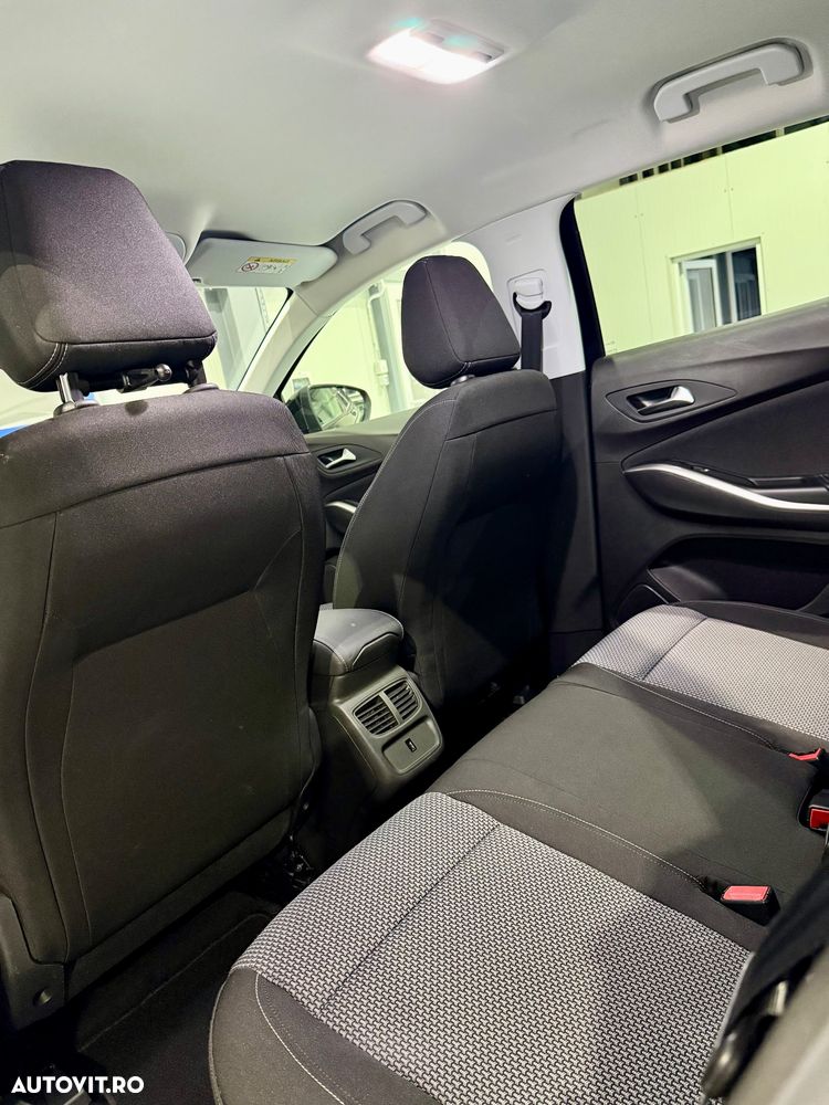 Opel Grandland X 1.2 Start/Stop Automatik Business Edition - 11