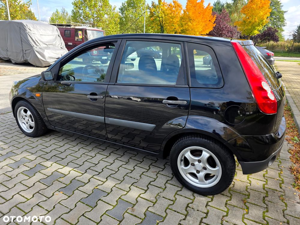 Ford Fiesta 1.25 Ambiente - 15
