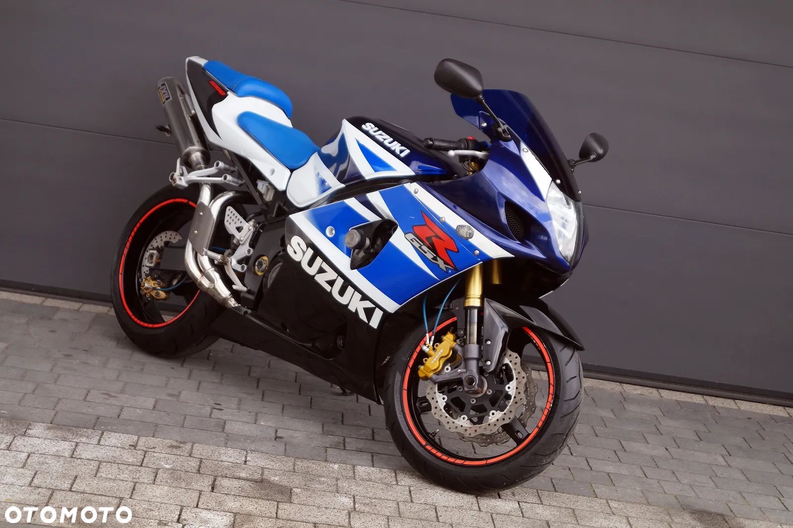 Suzuki GSX-R - 1