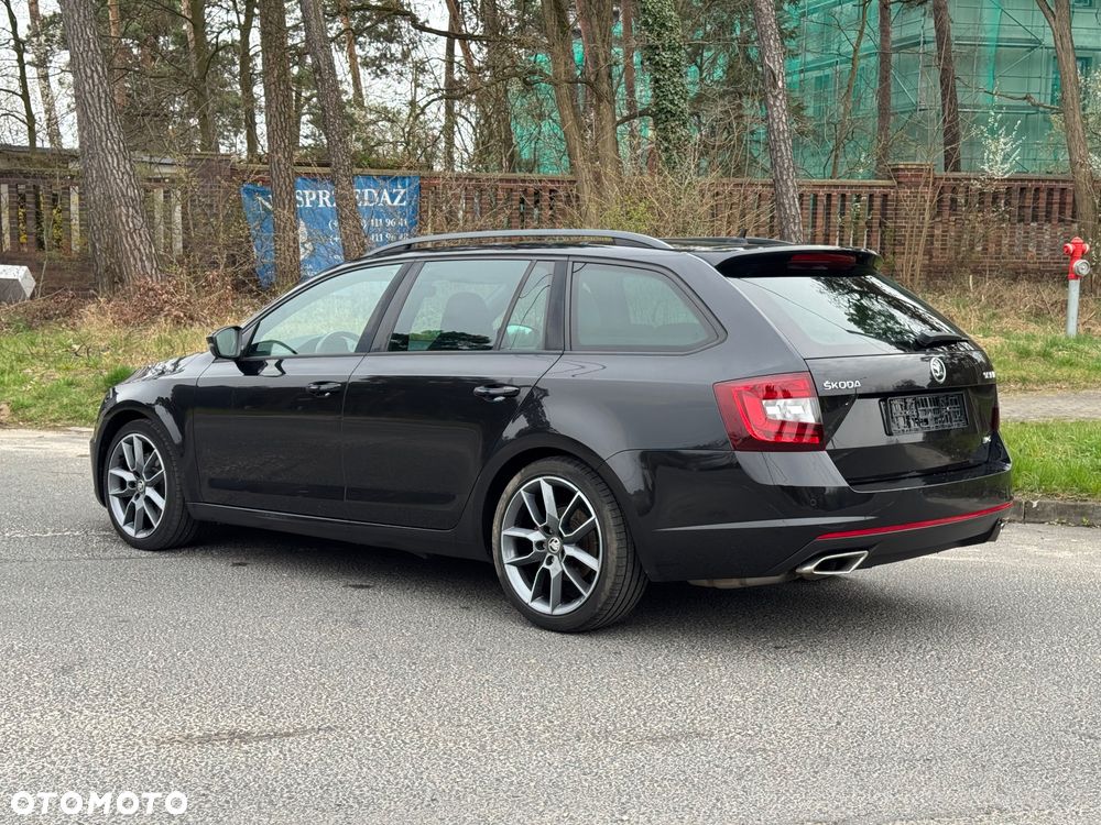Skoda Octavia 2.0 TDI RS DSG - 6